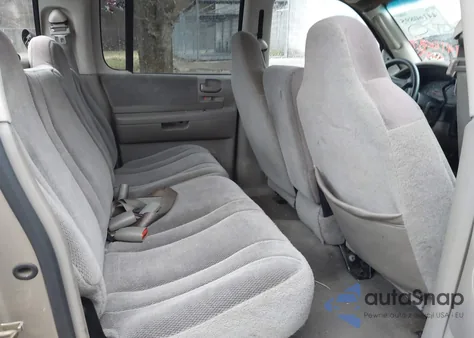 2003 Dodge Dakota Slt z USA, uszkodzony, nr VIN 1D7HL48NX3S236543